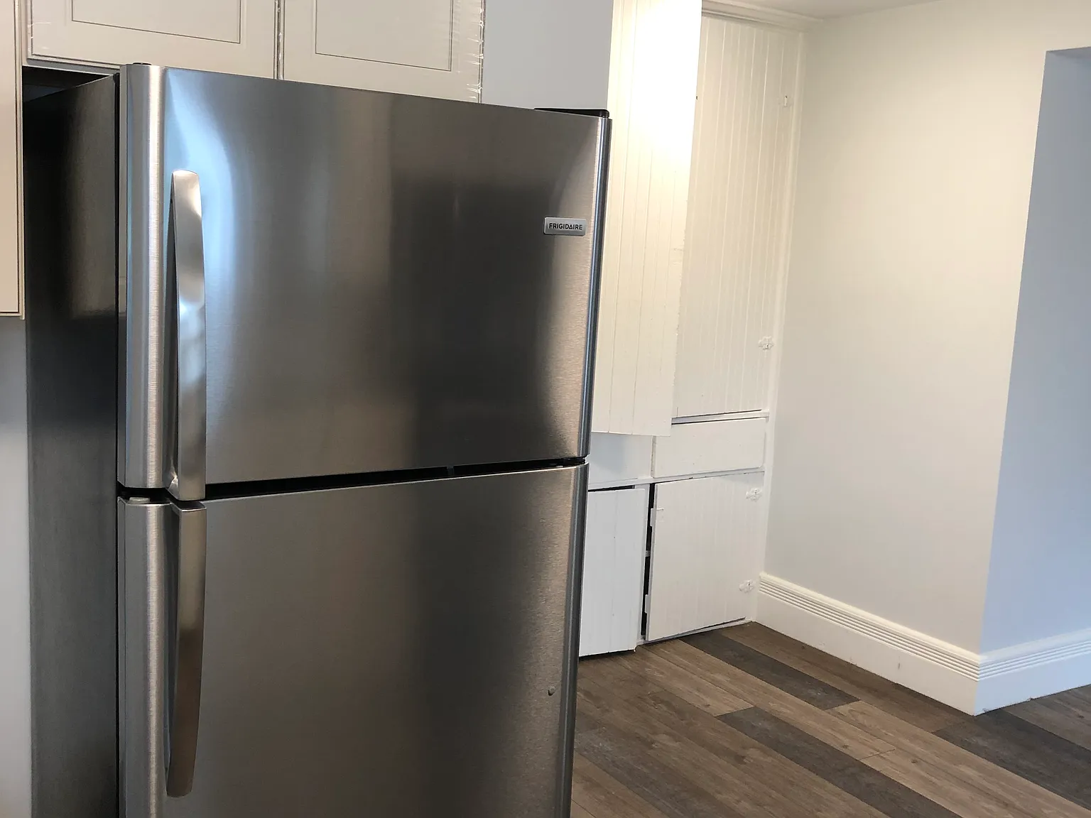 2 bed, 900 sqft, $1,100 — Photo 2