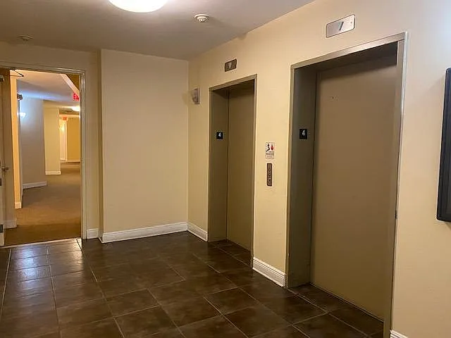 898 Oak St SW #1423 — Photo 5