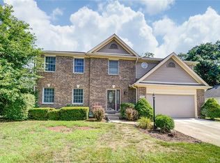 2007 Bluestream Ct, Dayton, OH 45459