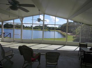 871 Tamarind Cir, Barefoot Bay, FL 32976