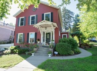 627 W 4th St, Red Wing, MN 55066