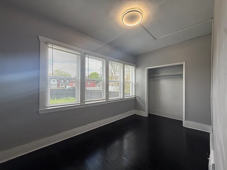 4839 Helen St — Photo 13