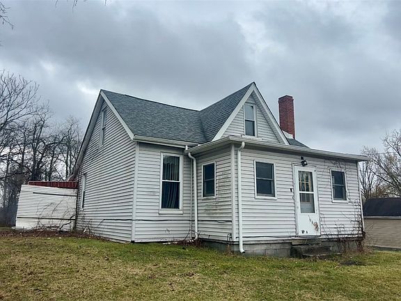 2nd image of 9 Main St