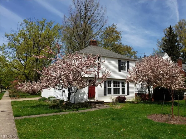 2090 E 224th St, Euclid, OH 44117