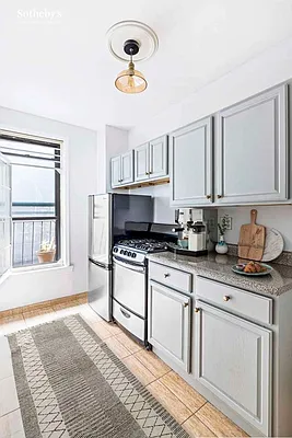 Rented by Sotheby's International Realty | media 4