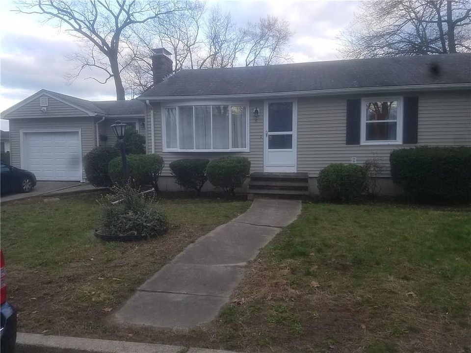 1st image of 6 Woodlawn Ave