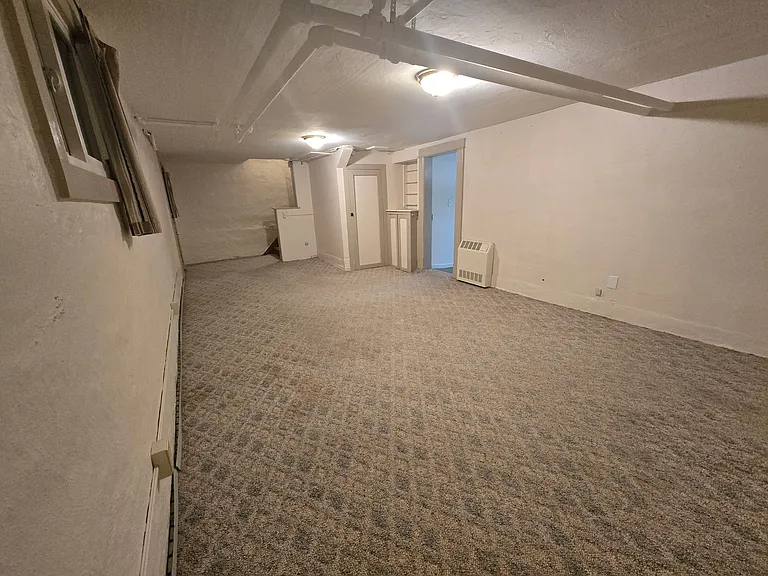 7469 Hoover Ave — Photo 13