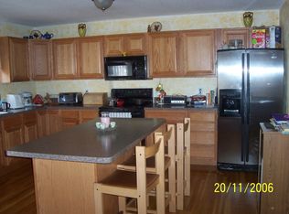 441 Island Ln, West Haven, CT 06516