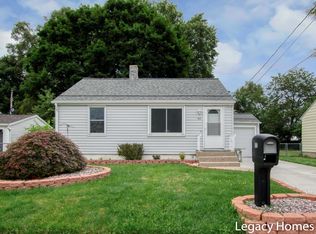 55 41st St SW, Wyoming, MI 49548