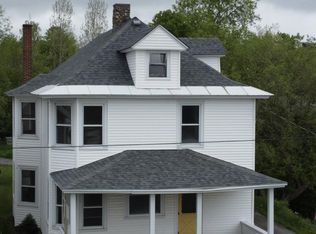 201 McKinley St, Lake Placid, NY 12946