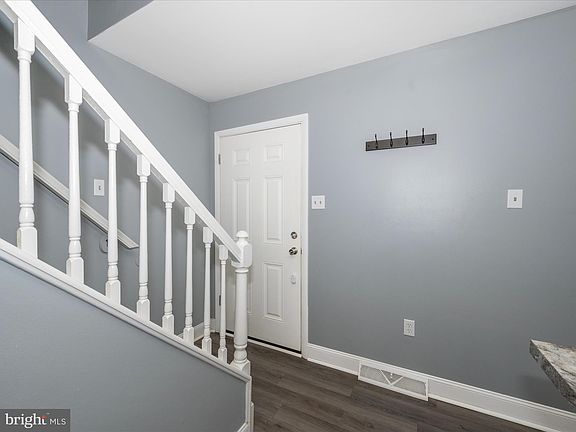 3rd image of 13404 Highlane St