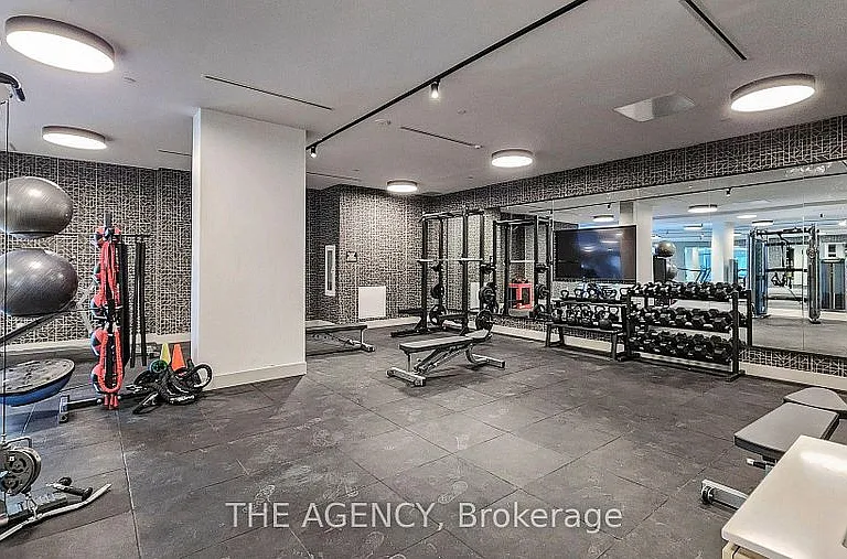 35 Tubman Ave #Penthouse 1115 — Photo 7