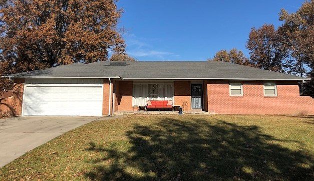 1st image of 1125 Brennan Dr