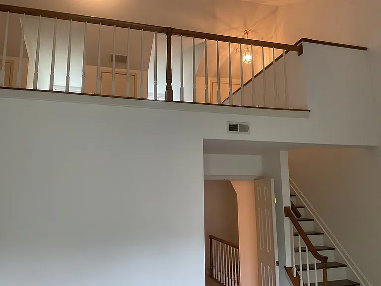 28 Tenby Ct — Photo 27