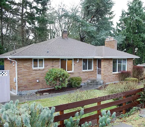 10832 35th Ave SW Photo 1