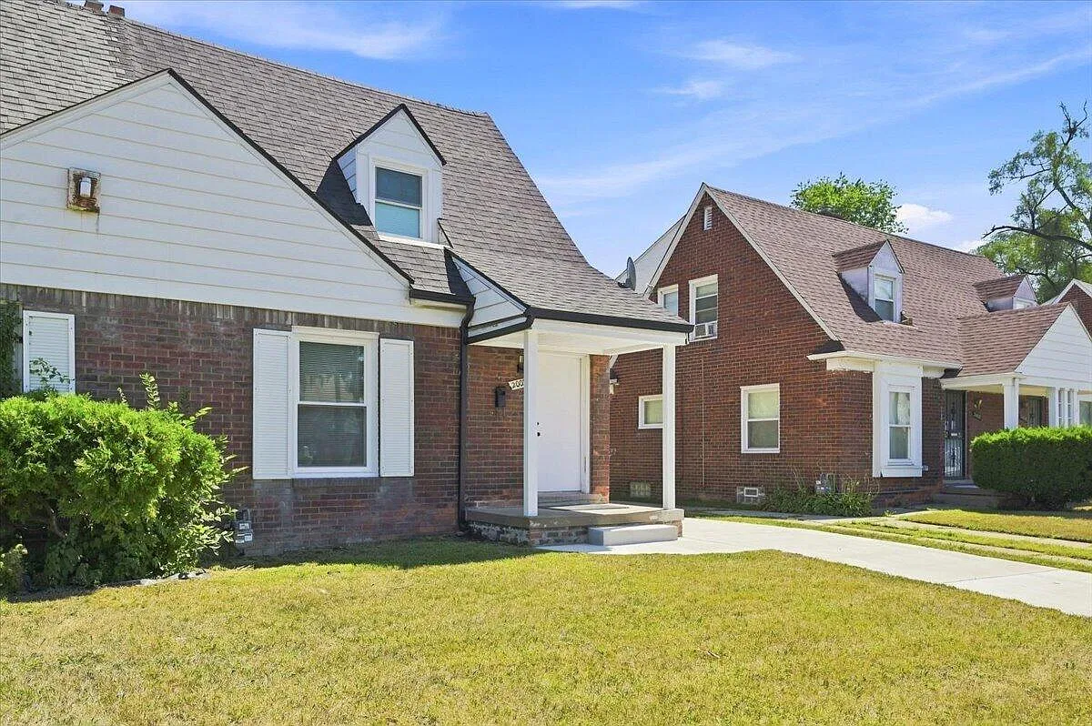 2 bed, 1.0 bath, 844 sqft, $1,350 — Photo 3