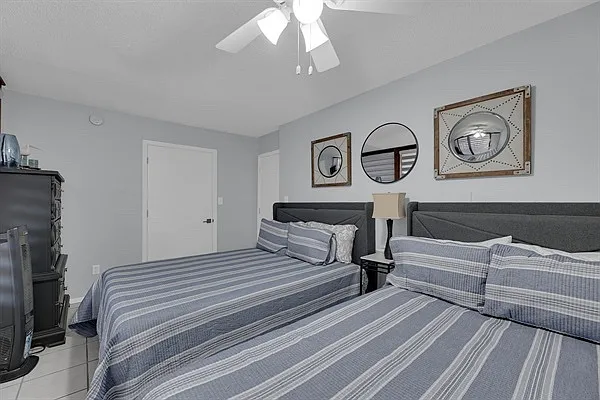 200 W Kingfish St #E-102 — Photo 14