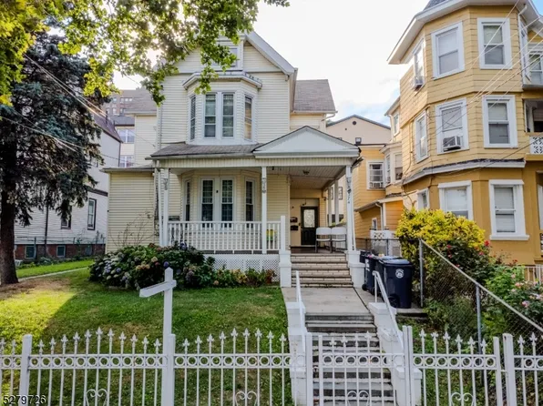372-374 Summer Ave, Newark City, NJ 07104