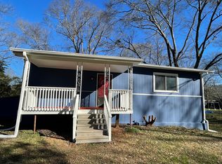 1180 Lakeview Dr NW, Conyers, GA 30012