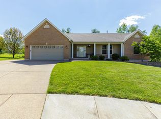 63 Golf Crest Ct, Wentzville, MO 63385