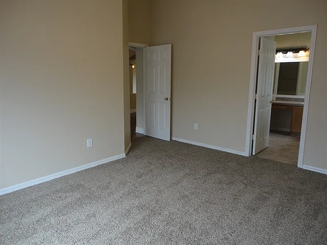 32008 Fieldstream Way — Photo 12
