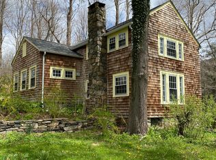 354 Gardner Hollow Rd, Poughquag, NY 12570