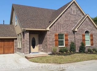 1028 Winscott Rd, Benbrook, TX 76126