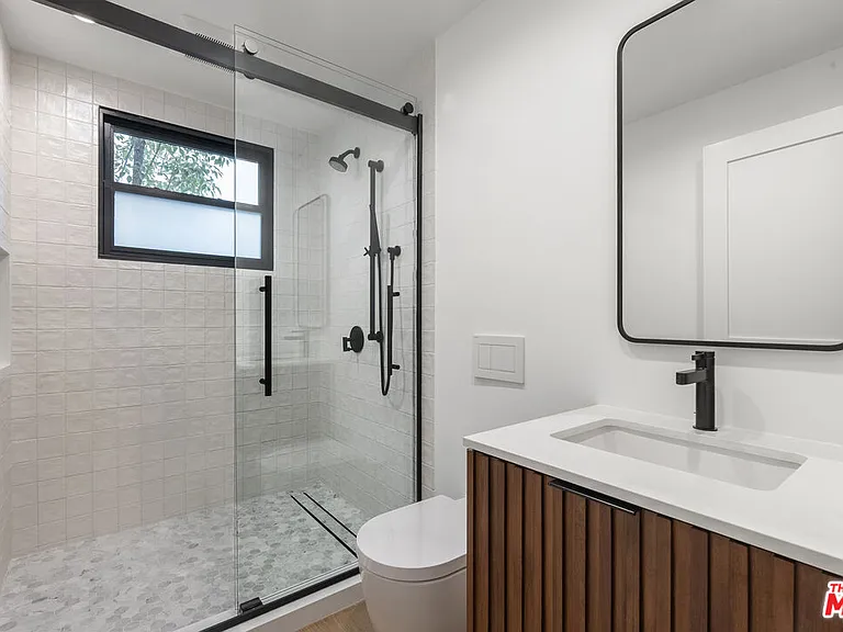 132 S Oakhurst Dr #1 — Photo 12