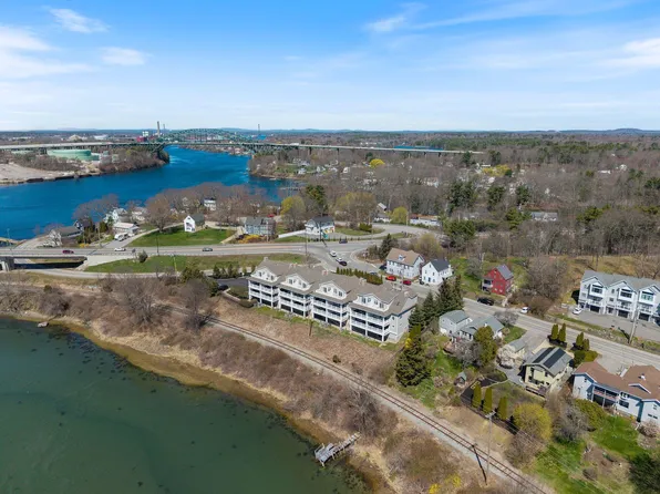 19 Bridge Street #3, Kittery, ME 03904
