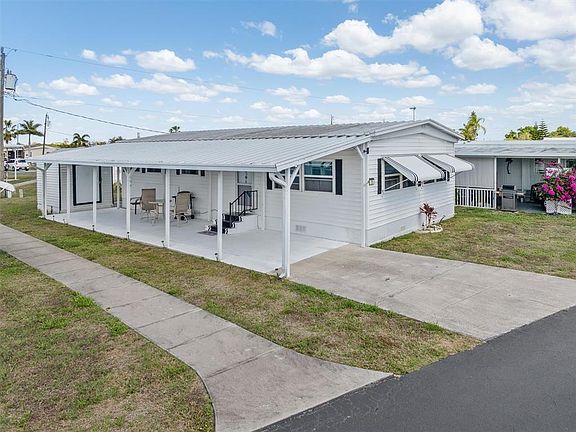 2nd image of 8320 Riverside Dr #75