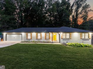 2055 Oak Rd, Snellville, GA 30078