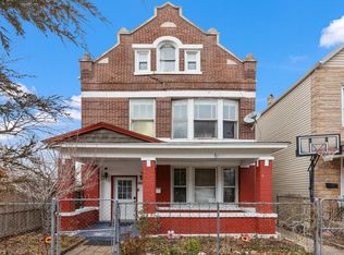3056 W 40th St, Chicago, IL 60632