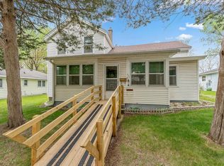 407 E Franklin St, Portage, WI 53901