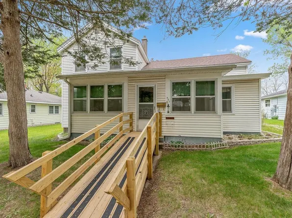 407 E Franklin Street, Portage, WI 53901