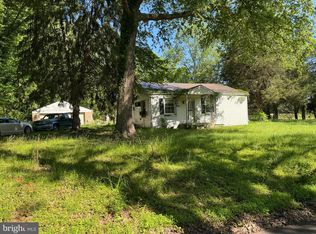 4480 Phillips Rd, La Plata, MD 20646