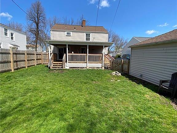 2nd image of 109 Meadow Ln