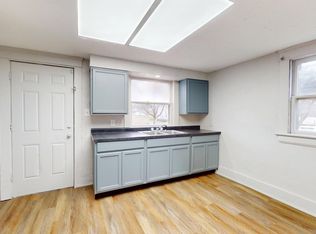 1141 McKinley Ave, Akron, OH 44306