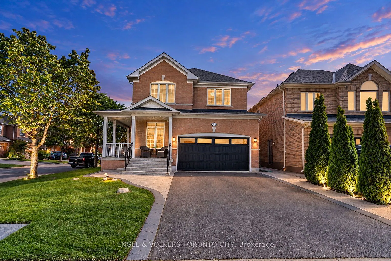 4 bed, $4,650 — Photo 1