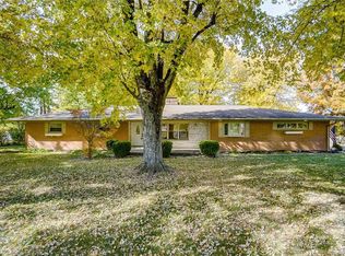 8569 Red Lion Five Points Rd, Springboro, OH 45066