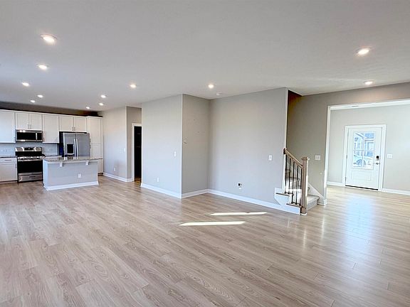 5th image of 4812 Haventree Dr