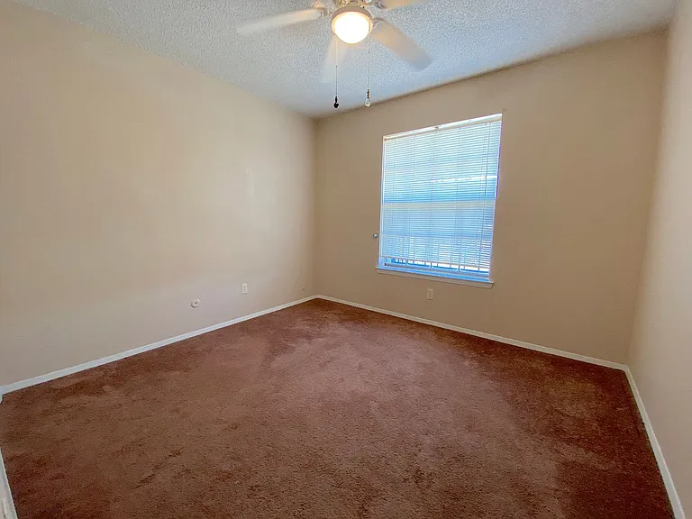 5000 Dearborne Dr — Photo 13