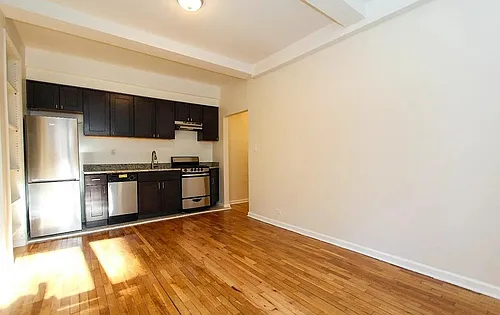 5532 Netherland Ave Photo 1