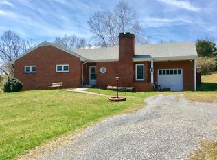 254 Forge Rd, Lexington, VA 24450