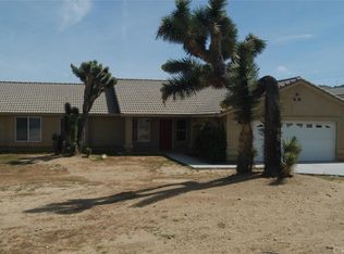 8469 Deer Trl, Yucca Valley, CA 92284