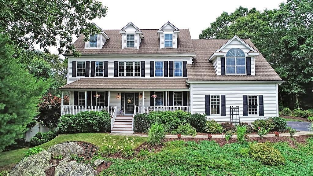 35 Hillside Dr, Wrentham, MA 02093 | Zillow