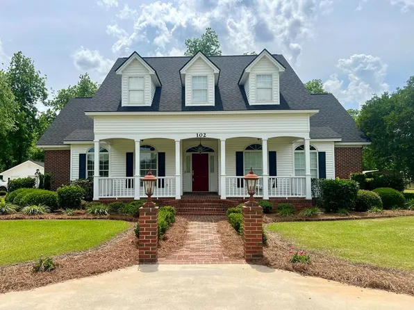 102 Mockingbird Ln, Ocilla, GA 31774