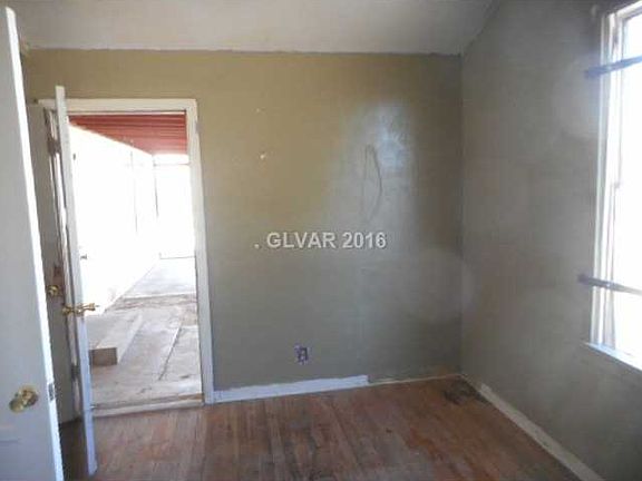 4th image of 608 Encanto Dr