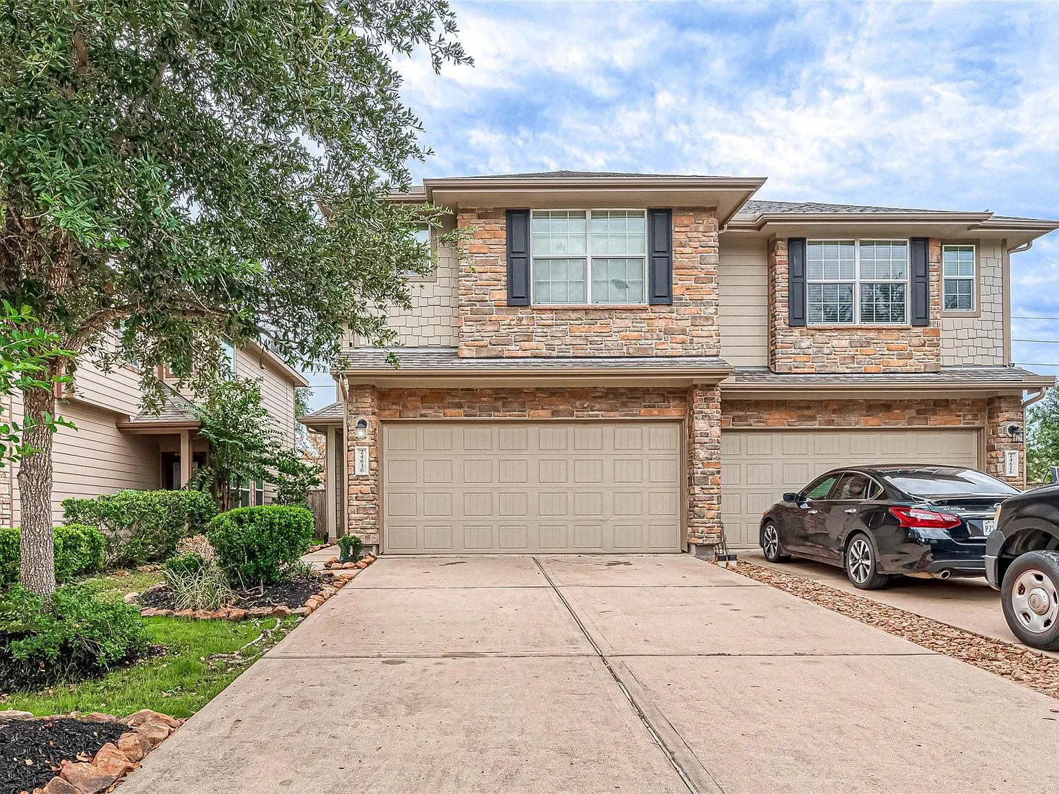 3 bed, 2.5 bath, 1567 sqft, $2,200 — Photo 2
