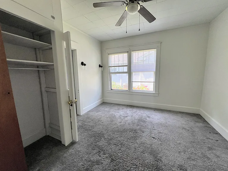 735 Prospect St — Photo 10