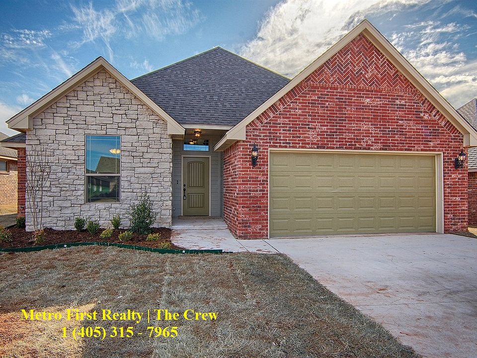 1st image of 8416 NW 141st Cir